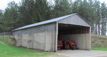 Storage Building - Country homes for sale and luxury real estate including horse farms and property in the Caledon and King City areas near Toronto
