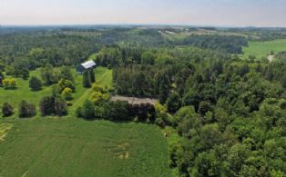 West View - Country homes for sale and luxury real estate including horse farms and property in the Caledon and King City areas near Toronto