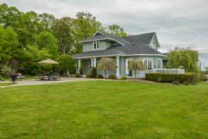 House #1 - Country homes for sale and luxury real estate including horse farms and property in the Caledon and King City areas near Toronto