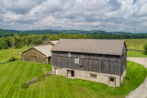 Barn, Lounge & Drive-in Workshop - Country homes for sale and luxury real estate including horse farms and property in the Caledon and King City areas near Toronto