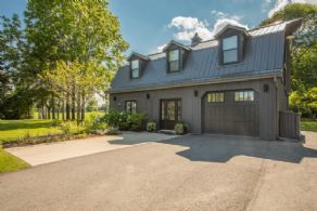 2-Bedroom Coach House - Country homes for sale and luxury real estate including horse farms and property in the Caledon and King City areas near Toronto